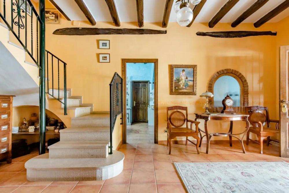 Masia Castellvi B&B Vinyols i Els Arcs Exterior foto